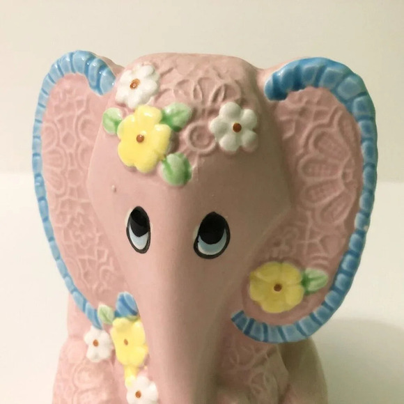 Vintage  Pink Elephant Planter Vase 6 Inch Tall Parma AA1 Japan Kitsch Flowers - Picture 2 of 16